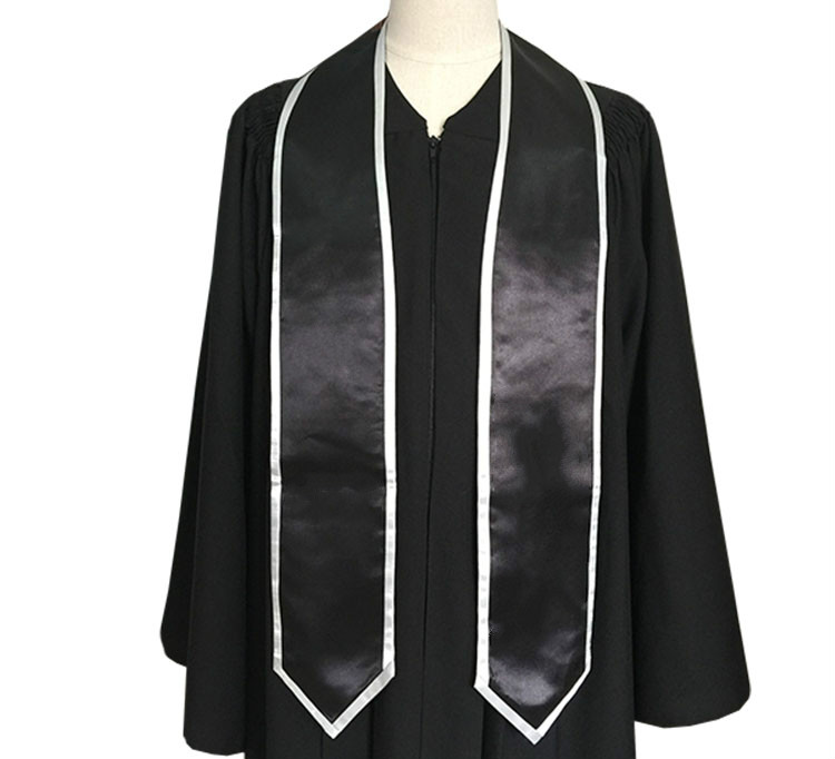 Graduation Trimming stole Featured Image